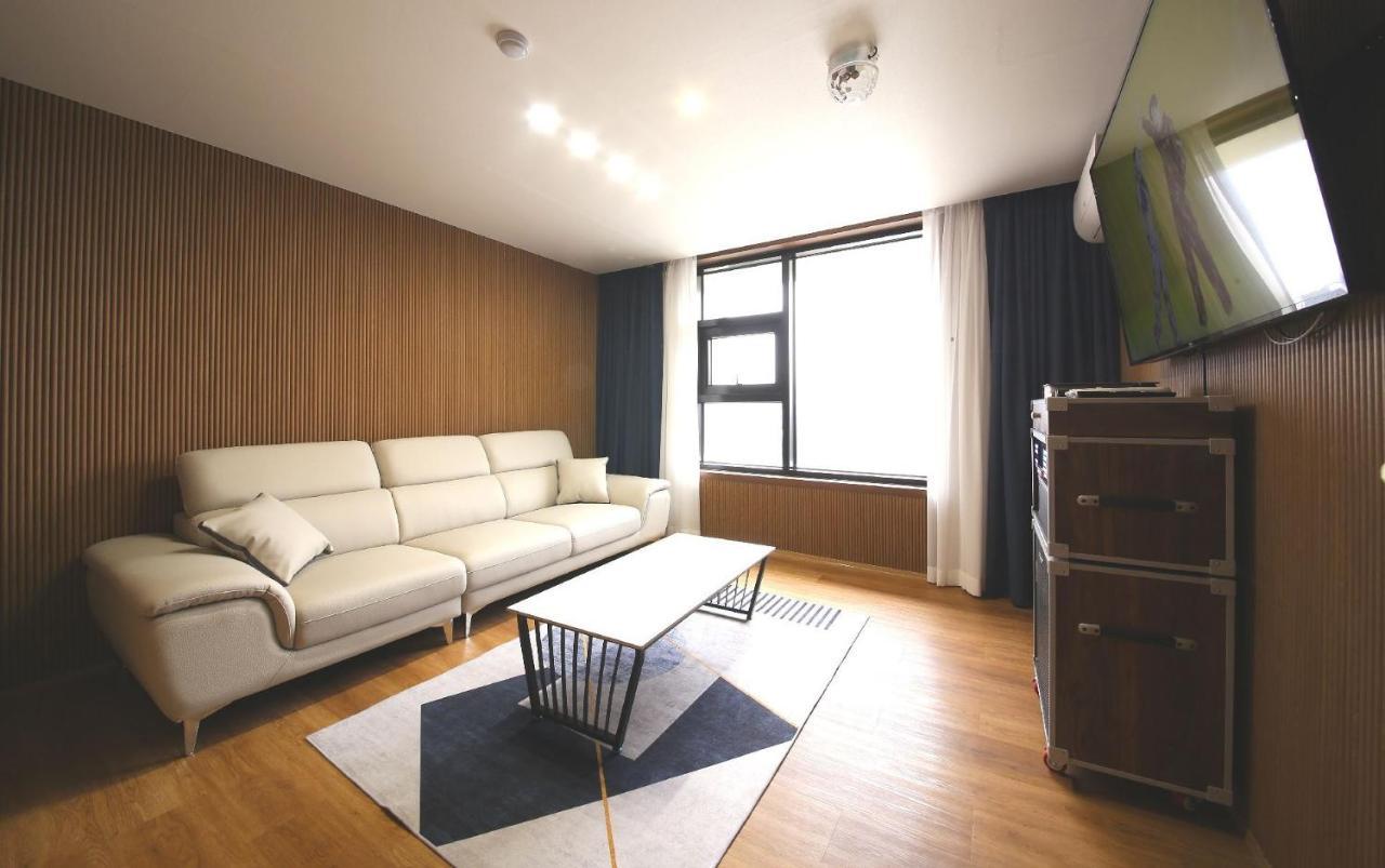 Browndot Hotel Jeonju Ajung المظهر الخارجي الصورة