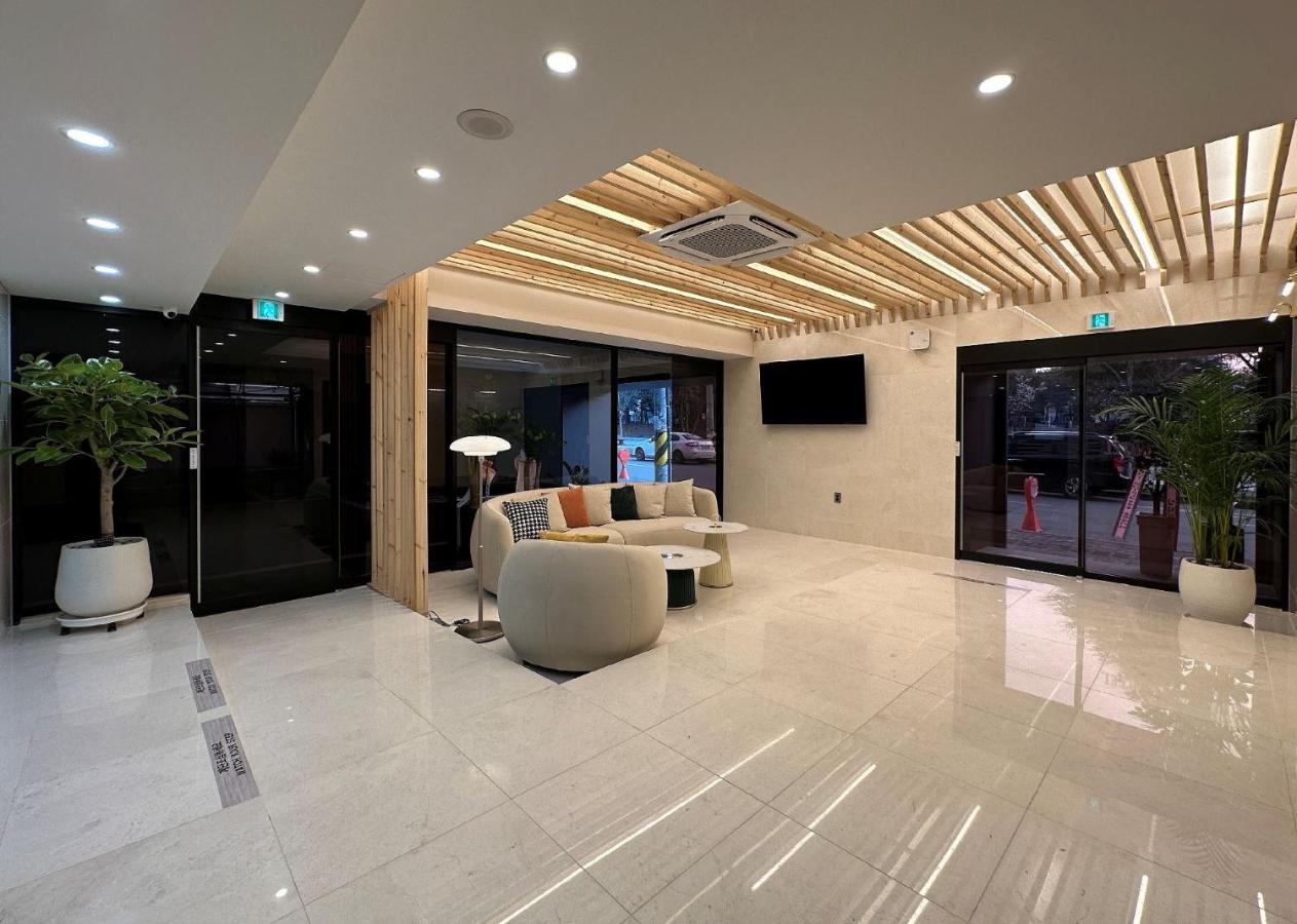 Browndot Hotel Jeonju Ajung المظهر الخارجي الصورة