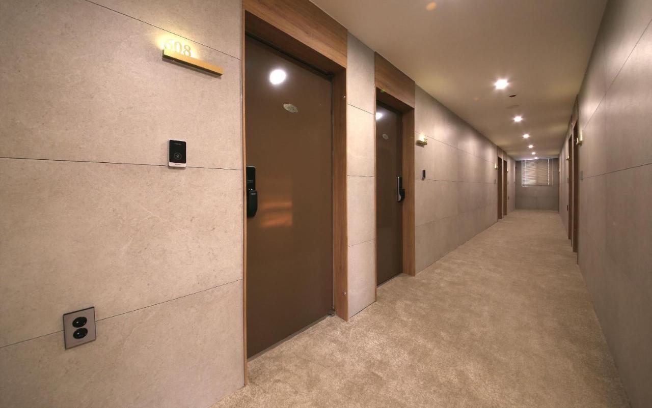 Browndot Hotel Jeonju Ajung المظهر الخارجي الصورة